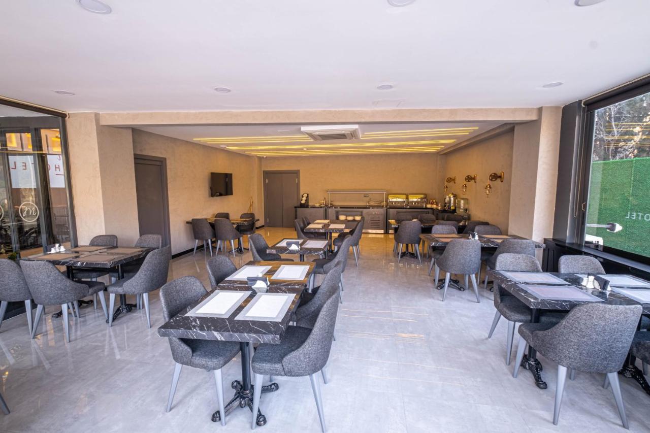 Methishotel Karsiyaka  Bagian luar foto